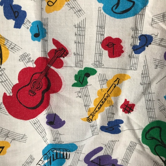 SCRUBS L art painting scrub top - Picture 5 of 5